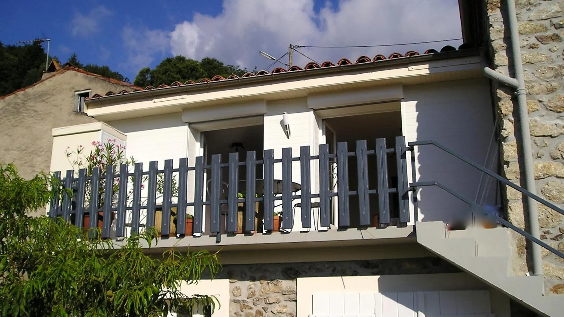 Apartment Petit Gite De La Tour Montoulieu